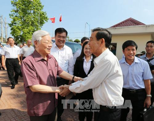 越共中央总书记阮富仲莅临巴地-头顿省调研 ảnh 1 越共中央总书记阮富仲莅临巴地-头顿省调研 ảnh 1