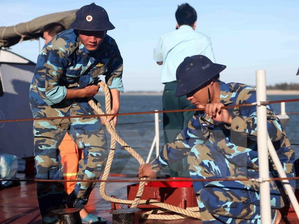 全力搜救越南CaSa-212飞机和苏-30MK2歼击机飞行员 ảnh 1 全力搜救越南CaSa-212飞机和苏-30MK2歼击机飞行员 ảnh 1