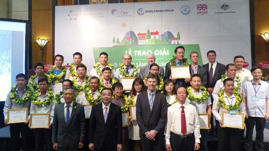 19家企业荣获“创新创业应对气候变化”奖项 ảnh 1 19家企业荣获“创新创业应对气候变化”奖项 ảnh 1