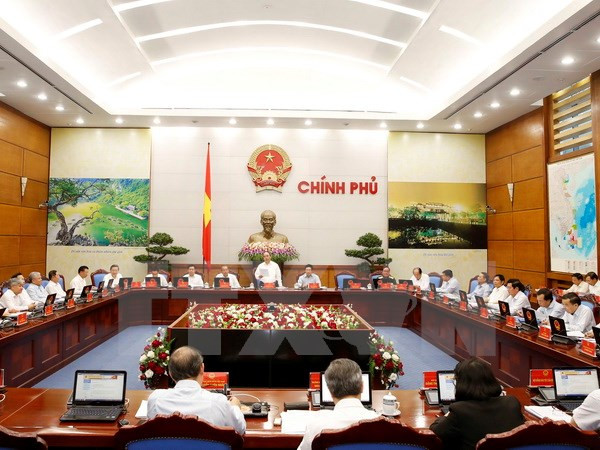 越南政府5月份例行会议决议 各部委、地方政府主动和灵活地完成各项任务 ảnh 1 越南政府5月份例行会议决议 各部委、地方政府主动和灵活地完成各项任务 ảnh 1