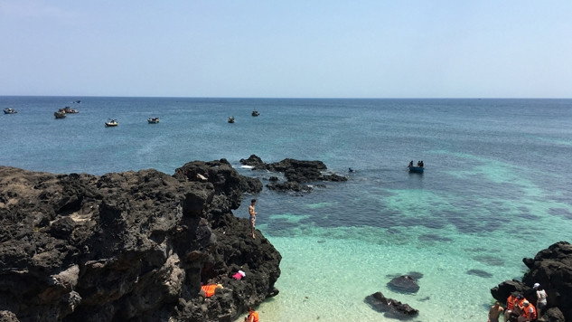 越南李山岛县发展旅游和海洋经济 ảnh 1 越南李山岛县发展旅游和海洋经济 ảnh 1