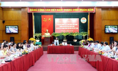 越南农民在农业发展和新农村建设工作扮演主体作用 ảnh 1 越南农民在农业发展和新农村建设工作扮演主体作用 ảnh 1