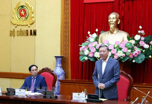 助力越南更深层次更广范围融入国际社会 ảnh 1