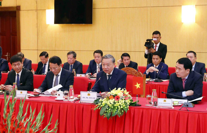 越柬公安力量加强防范打击违法犯罪合作关系 ảnh 1 越柬公安力量加强防范打击违法犯罪合作关系 ảnh 1