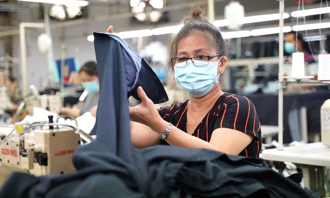 国际妇女节:保护和加强移民妇女竞争能力 ảnh 2 国际妇女节:保护和加强移民妇女竞争能力 ảnh 2