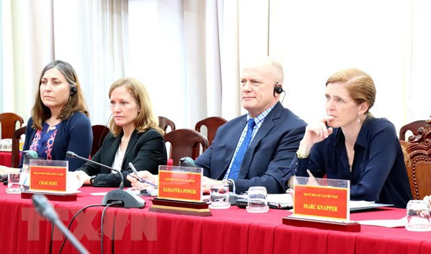 美国国际开发署署长萨曼莎·鲍尔：支持芹苴市应对气候变化方面的政策实施 支持保障人民生活生计的措施 ảnh 1