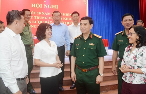 经济社会发展要与国防安全保障相结合 ảnh 1 经济社会发展要与国防安全保障相结合 ảnh 1