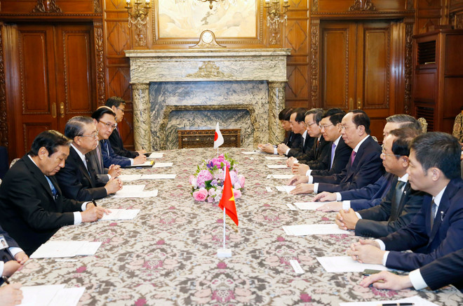 国家主席陈大光会见日本国会众议院议员古屋圭司 ảnh 2 国家主席陈大光会见日本国会众议院议员古屋圭司 ảnh 2