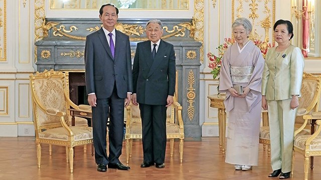 继续携手谱写成功故事 ảnh 1 继续携手谱写成功故事 ảnh 1