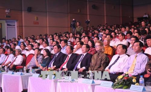 2018年越南致力于国家环境行动月:摈弃坏习惯 告别塑料袋 ảnh 2 2018年越南致力于国家环境行动月:摈弃坏习惯 告别塑料袋 ảnh 2