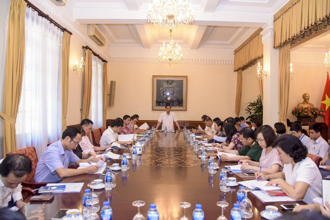 2018年世界经济论坛东盟峰会组委会第二次会议在河内召开 ảnh 2 2018年世界经济论坛东盟峰会组委会第二次会议在河内召开 ảnh 2