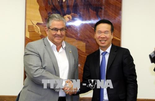 越南共产党代表团对希腊进行工作访问 ảnh 1 越南共产党代表团对希腊进行工作访问 ảnh 1