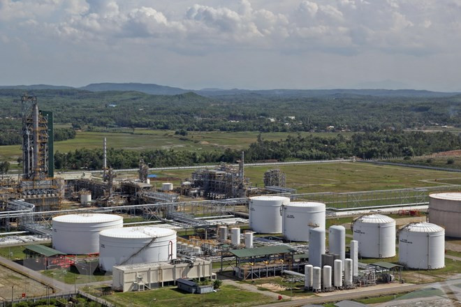 政府总理阮春福:将榕桔炼油厂发展成为国家炼油和能源中心 ảnh 2 政府总理阮春福:将榕桔炼油厂发展成为国家炼油和能源中心 ảnh 2