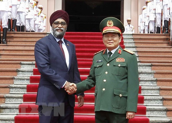 加拿大国防部长:各国应尊重国际法和东海航行自由 ảnh 1 加拿大国防部长:各国应尊重国际法和东海航行自由 ảnh 1