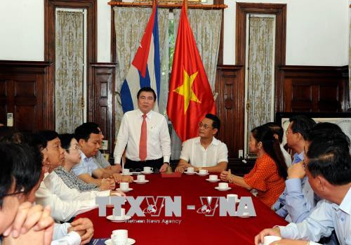 古巴高度评价胡志明市的发展经验 ảnh 2