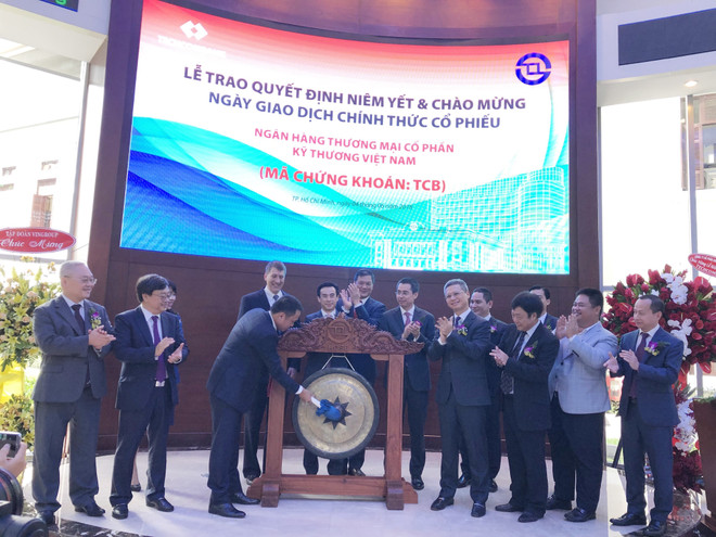 越南技术与商业银行正式挂牌上市 ảnh 1 越南技术与商业银行正式挂牌上市 ảnh 1
