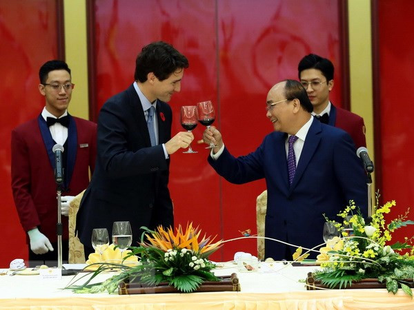 阮春福访问加拿大:保持越加全面伙伴关系发展势头 ảnh 1 阮春福访问加拿大:保持越加全面伙伴关系发展势头 ảnh 1
