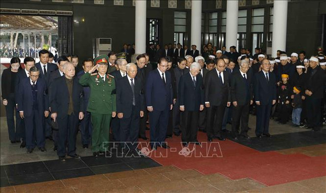 阮德平同志追悼会在河内国家殡仪馆隆重举行 ảnh 2