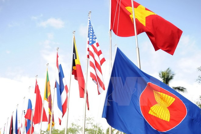 东盟共同体建成有助于提高东盟在国际舞台上的地位与角色 ảnh 2 东盟共同体建成有助于提高东盟在国际舞台上的地位与角色 ảnh 2