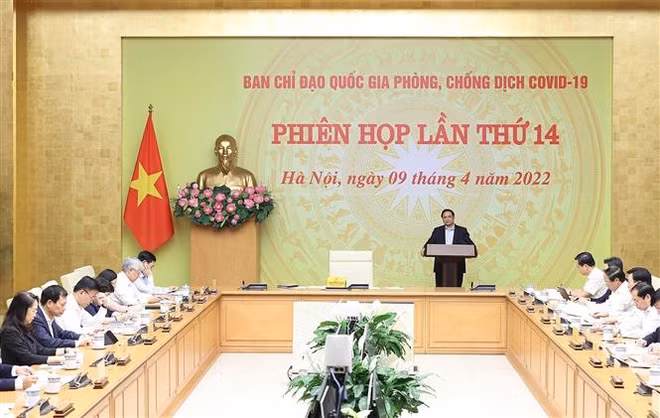 越南政府总理: 新冠肺炎疫情在全国范围内得到控制 ảnh 1
