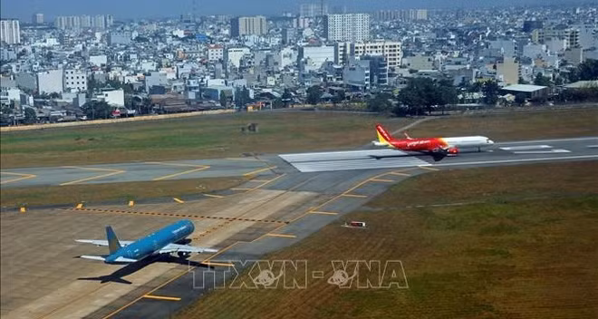越南各家航空公司航班准点率达95.5% ảnh 1