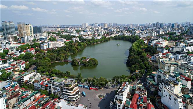 越共中央政治局就关于2011-2020年阶段首都河内发展的决议进行讨论 ảnh 3 越共中央政治局就关于2011-2020年阶段首都河内发展的决议进行讨论 ảnh 3