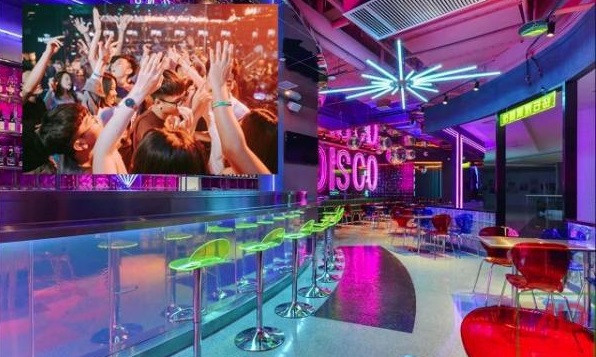 河内市KTV、按摩店、酒吧、网吧等经营服务场所自4月8日起恢复营业 ảnh 1 河内市KTV、按摩店、酒吧、网吧等经营服务场所自4月8日起恢复营业 ảnh 1