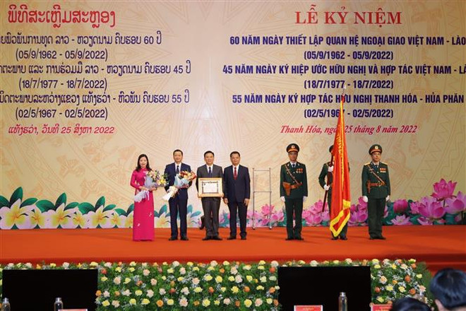 越南清化省与老挝华潘省不断丰富合作内涵 ảnh 1
