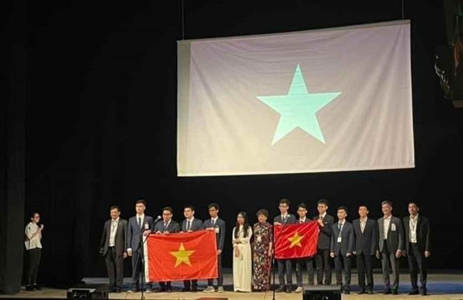 河内学生获得国际天文学和天体物理学奥赛七个奖项 ảnh 1 河内学生获得国际天文学和天体物理学奥赛七个奖项 ảnh 1