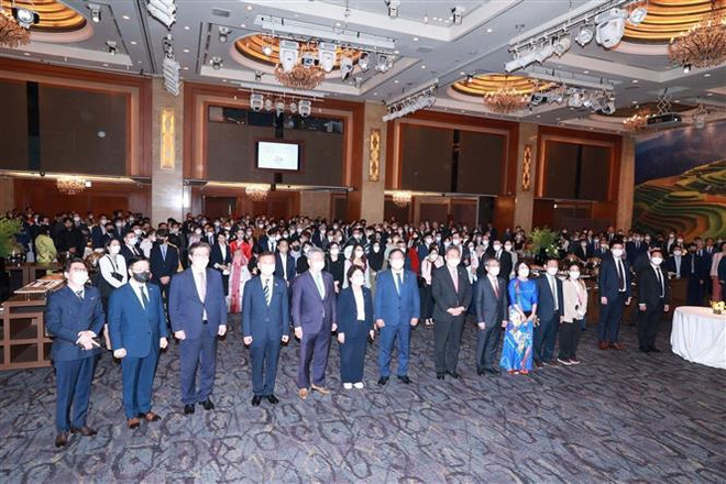 越南国庆77周年:韩国外长朴振高度评价越南在促进韩国与东南亚地区对接中的重要作用 ảnh 1 越南国庆77周年:韩国外长朴振高度评价越南在促进韩国与东南亚地区对接中的重要作用 ảnh 1