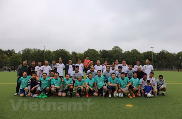 越南国庆节77年周年：越德两国人民友谊的桥梁 ảnh 2