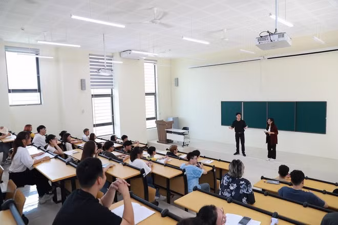 提高培训质量和国际一体化以增加在越南的留学生人数 ảnh 1