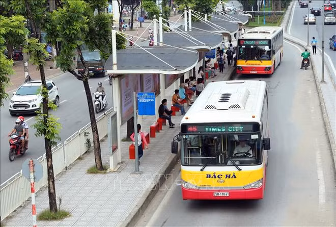 九·二国庆节假期河内配置 900 多辆公交车 每天开行近1.1万趟次 ảnh 1