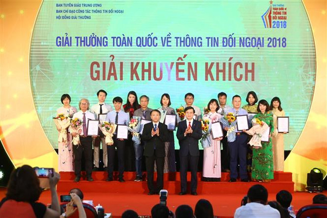 2018年全国对外新闻奖：90件最优秀作品获奖 ảnh 2