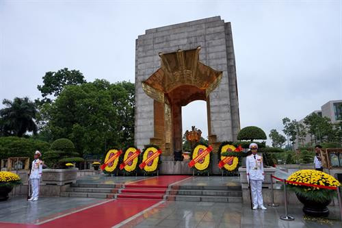 胡志明主席陵6月14日起暂停对公众开放 ảnh 2 胡志明主席陵6月14日起暂停对公众开放 ảnh 2