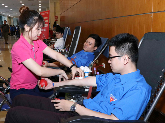 通过献血活动传播美好价值 ảnh 1 通过献血活动传播美好价值 ảnh 1