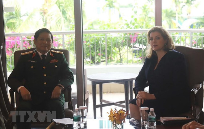 吴春历大将在第18届香格里拉对话会期间举行各场双边会晤 ảnh 2 吴春历大将在第18届香格里拉对话会期间举行各场双边会晤 ảnh 2