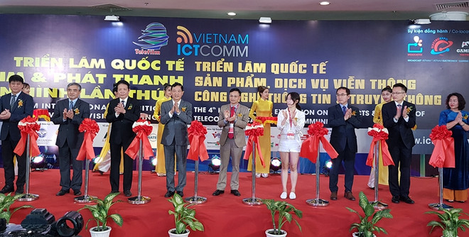 ICT Comm Vietnam和Telefilm Vietnam 吸引的观众人数可达1万人次 ảnh 1 ICT Comm Vietnam和Telefilm Vietnam 吸引的观众人数可达1万人次 ảnh 1