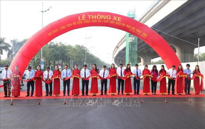 河内市三号环城公路项目一期工程梅易-升龙桥路段正式通车 ảnh 1 河内市三号环城公路项目一期工程梅易-升龙桥路段正式通车 ảnh 1