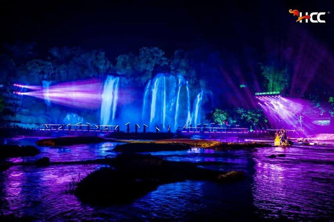 “板约爱情故事”——越南独具一格的实景舞台剧 ảnh 1 “板约爱情故事”——越南独具一格的实景舞台剧 ảnh 1