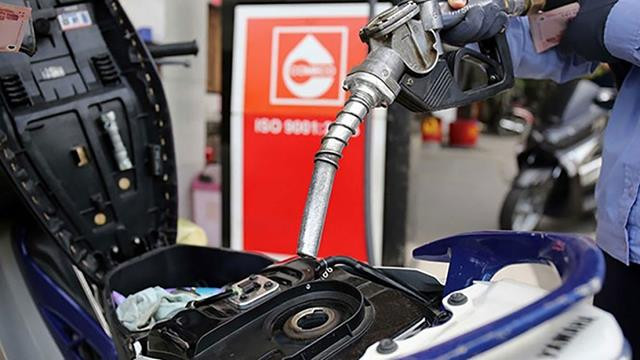 越南下调各类成品油零售价 ảnh 1 越南下调各类成品油零售价 ảnh 1