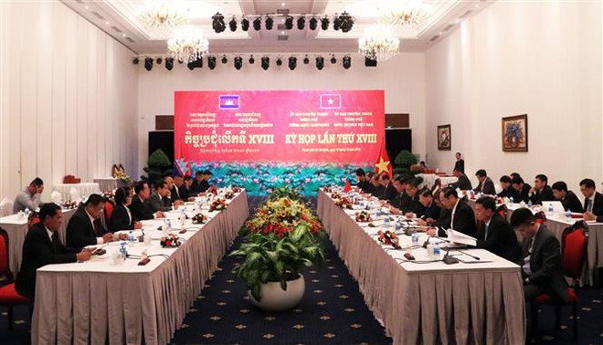 越南与柬埔寨政府专责委员会第十八次会议召开 ảnh 2  越南与柬埔寨政府专责委员会第十八次会议召开 ảnh 2
