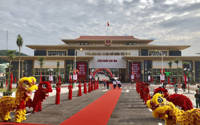 今年前8月谅山省峙马口岸进出口呈下降趋势 ảnh 2 今年前8月谅山省峙马口岸进出口呈下降趋势 ảnh 2