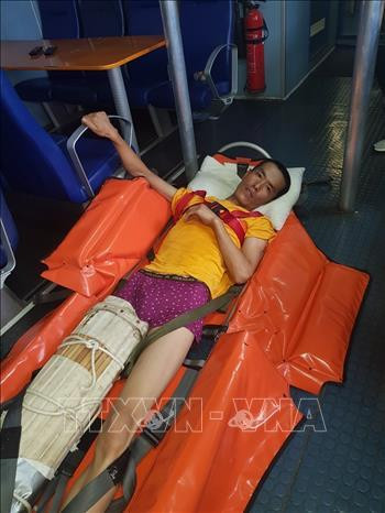 越南成功急救海上遇险的外国船员 ảnh 1 越南成功急救海上遇险的外国船员 ảnh 1