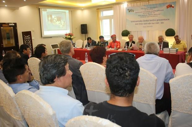 文学为越捷两个民族搭建桥梁 ảnh 1