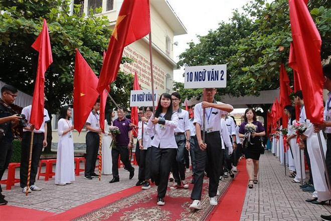 越南全国2400万多名学生今日迎接2019-2020新学年 ảnh 1 越南全国2400万多名学生今日迎接2019-2020新学年 ảnh 1