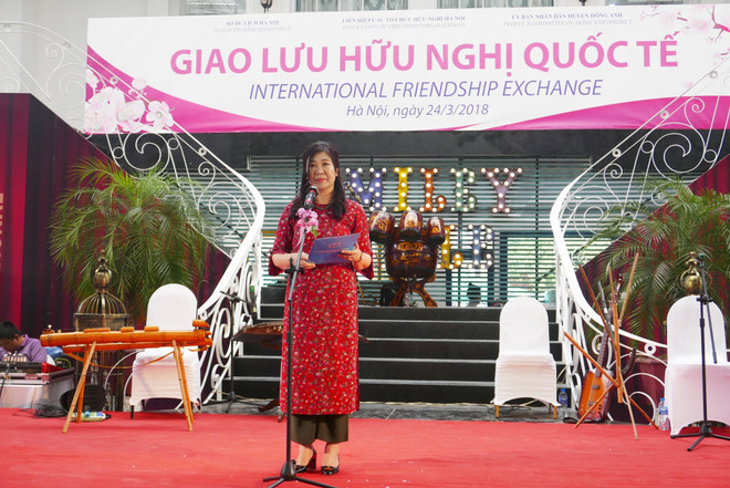 向国际组织代表和各国大使介绍河内文化和名胜古迹 ảnh 1