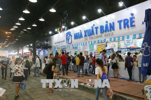 胡志明市图书节——弘扬大众阅读文化 ảnh 1 胡志明市图书节——弘扬大众阅读文化 ảnh 1