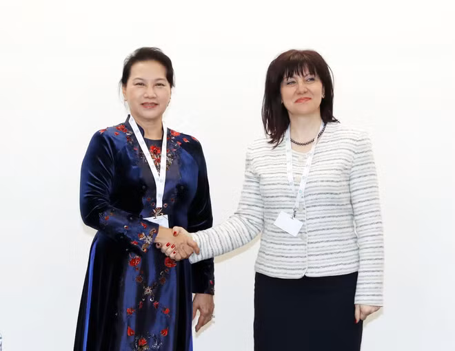 国会主席阮氏金银会见保加利亚国民议会议长采茨卡·察切娃 ảnh 1 国会主席阮氏金银会见保加利亚国民议会议长采茨卡·察切娃 ảnh 1