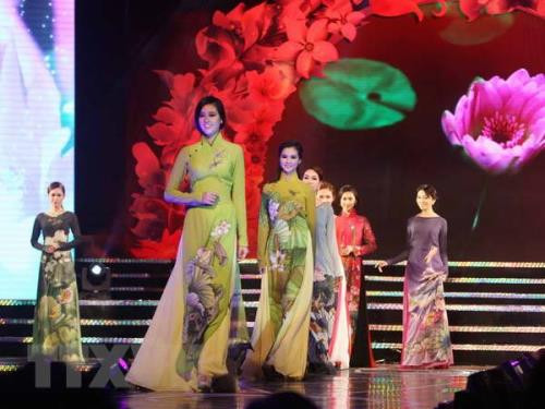 2018年第五届胡志明市奥黛节成功落幕 ảnh 2 2018年第五届胡志明市奥黛节成功落幕 ảnh 2